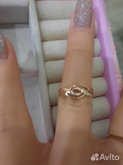 Золотое кольцо 18 размер