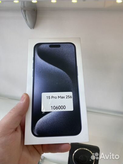 iPhone 15 Pro Max, 256 ГБ