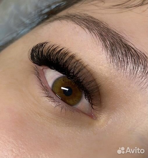 Скоростное наращивание ресниц на реклайнере