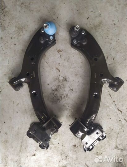 Рычаги передние (пара) в сборе honda crv 3 re
