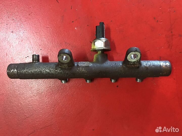 Топливная рампа Renault Megane 2 K9K732 1.5