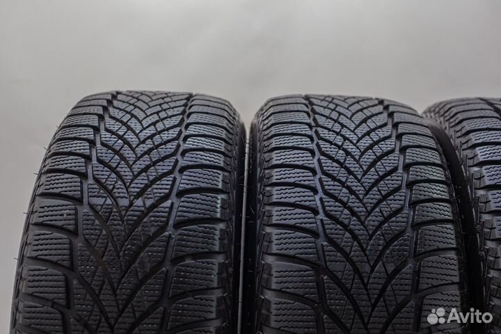 Goodyear UltraGrip Ice 2 215/55 R17 98T