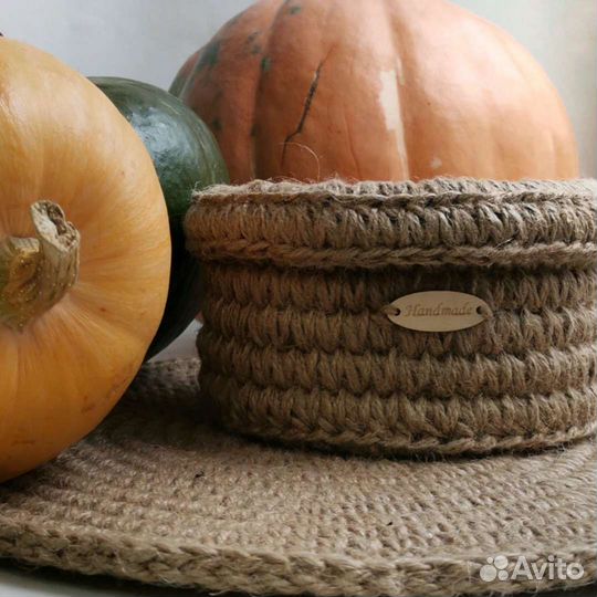 Джутовая корзинка с крышкой