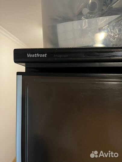 Холодильник Vestfrost
