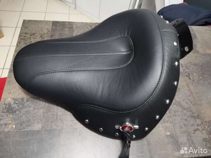 Сиденье на Softail Heritage