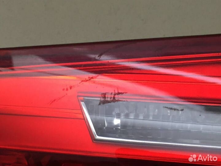 Фонарь задний внутренний правый BMW 3-series E90/E