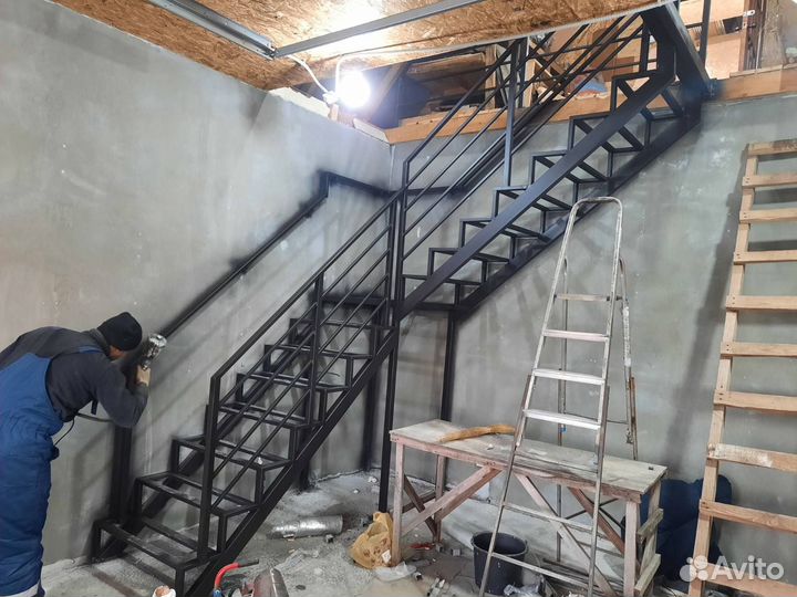 Ограждение Лестницы Хайтек Лофт