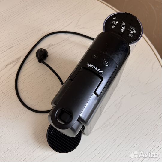 Капсульная кофемашина Delonghi nespresso