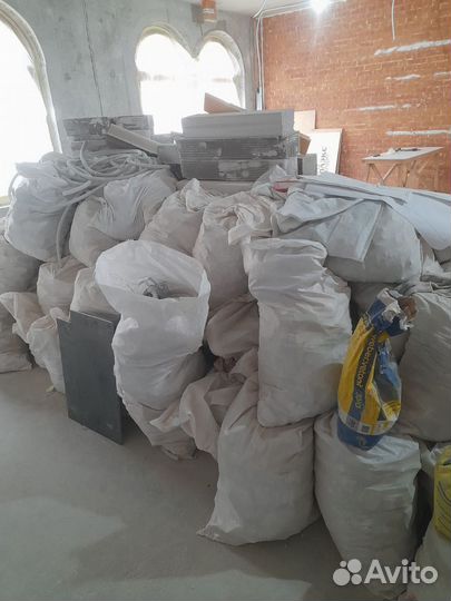 Вывоз мусора контейнером