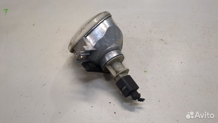 Поворот Volkswagen Lupo, 2002