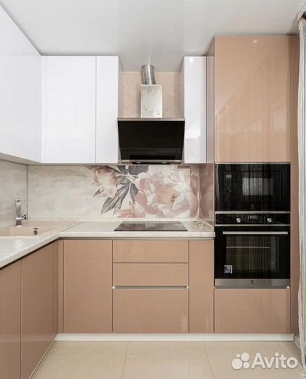 Кухонный гарнитур на заказ. Paccpoчкa дo 12 мecяцe