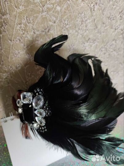 Ободок для волос со стразами