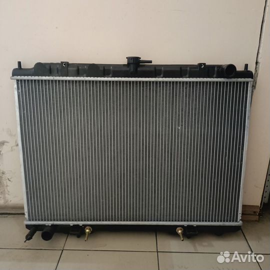 Радиатор Nissan Skyline R34/Laurel C35