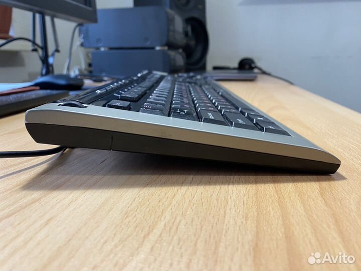 Клавиатура Genius KKB-2050HS SlimStar PRO