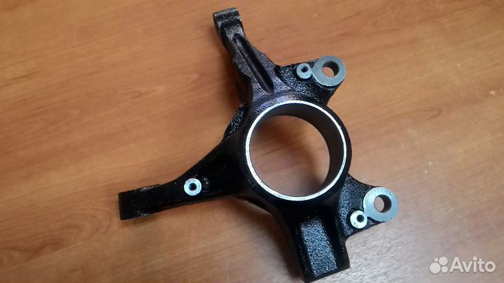 Кулак передней подвески Опель Мокка (2012-2019)