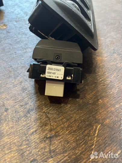 Рено логан дастер санндеро кнопка круиза