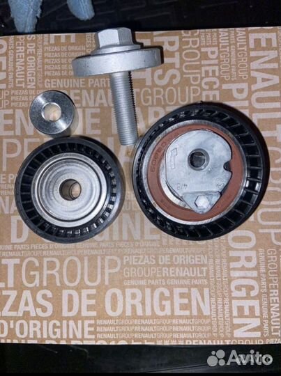 Грм комплект к4м Ларгус,Рено+помпа