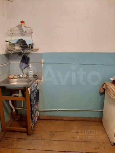 Доля в 2-к. квартире, 39,7 м², 2/2 эт.