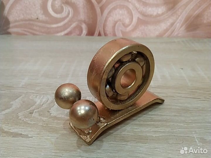 Фигурки из металла