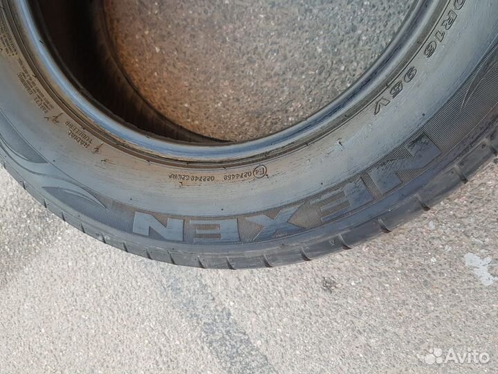 Nexen N'Fera SU1 215/60 R16 95V