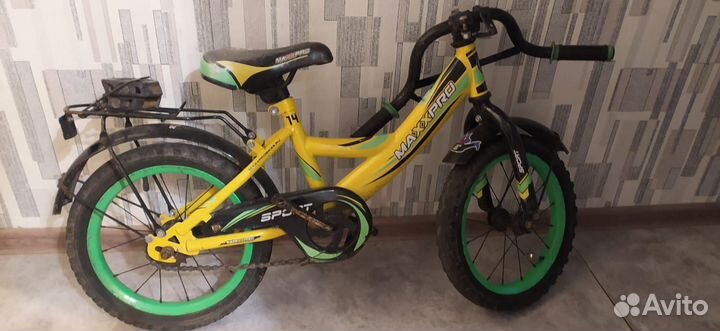 Велосипед детский бу на 4-6 лет