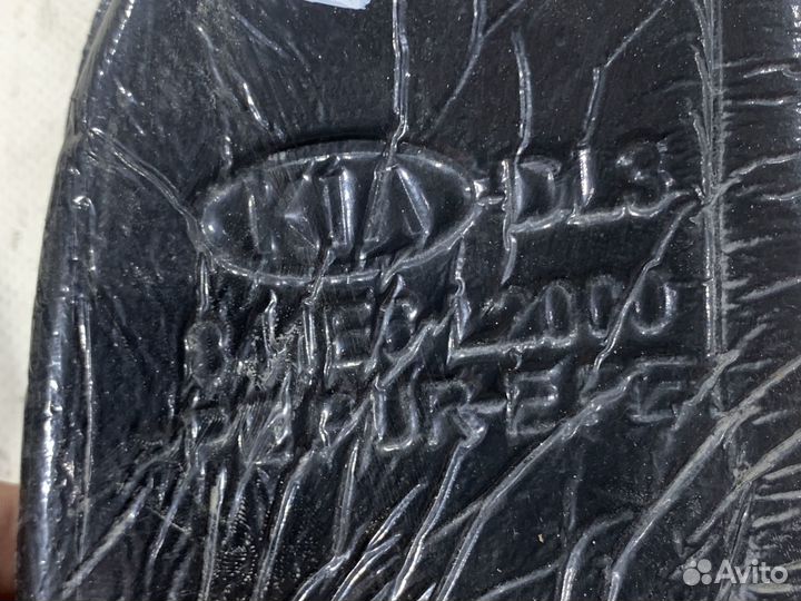 Изолятор капота KIA K5 DL3