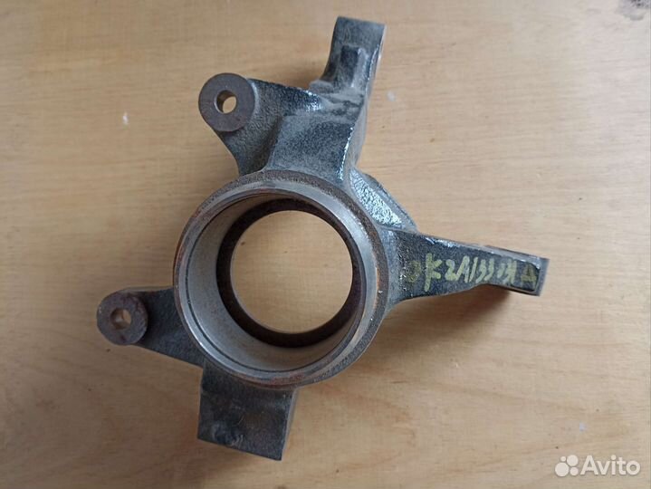 Поворотный кулак KIA Shuma, Sephia, Spectra