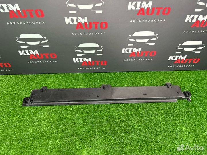 Кронштейн передней панели Volkswagen Polo 5 1.6