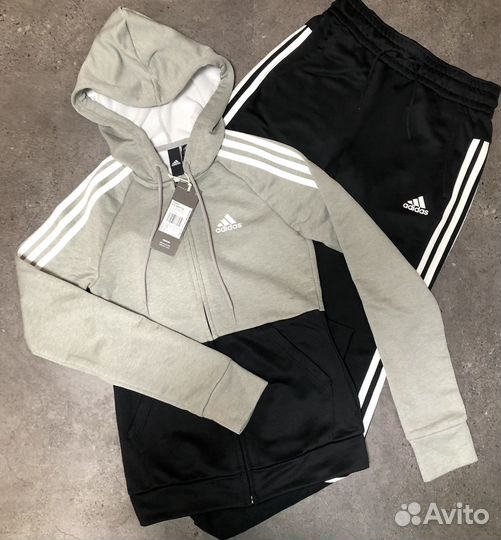 Спортивный костюм женский Adidas (DV2432)