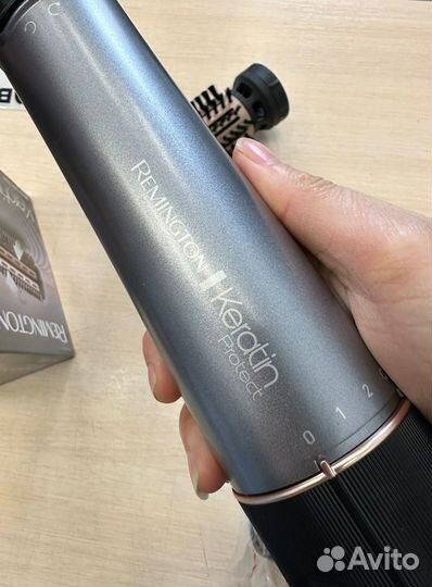 Фен-щетка Remington Keratin Protect AS8810