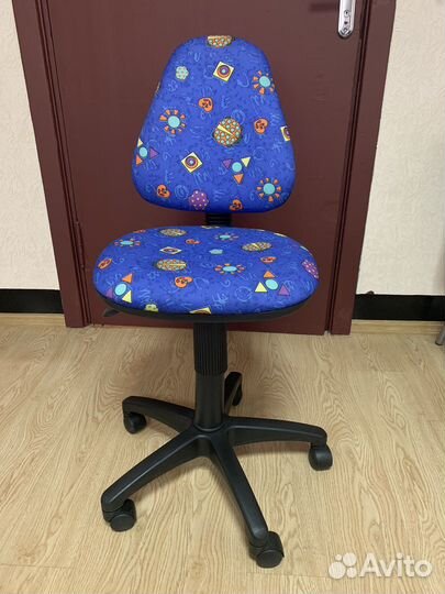 Компьютерное кресло для детей