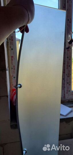 Стеклянная полка матовая