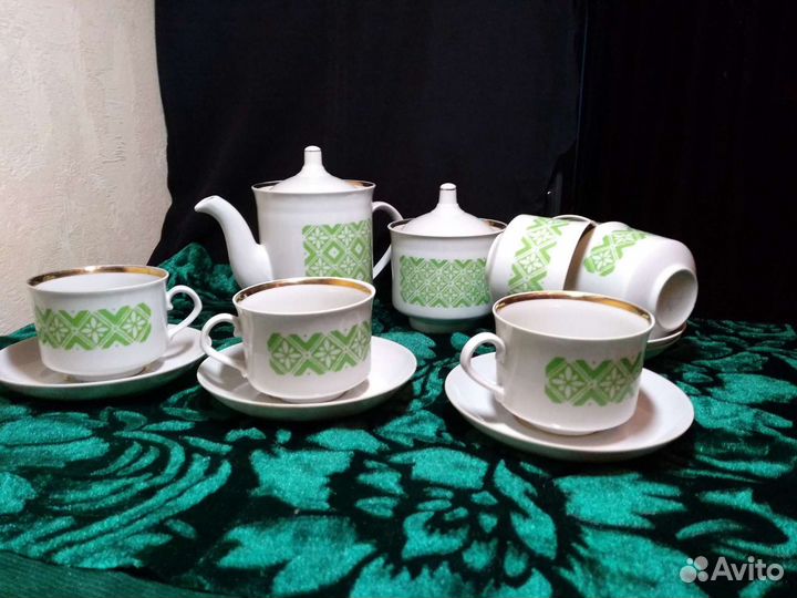 Сервиз чайный. Дулево. Зелёный узор