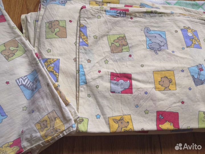 Комплект постельного белья в детскую кроватку