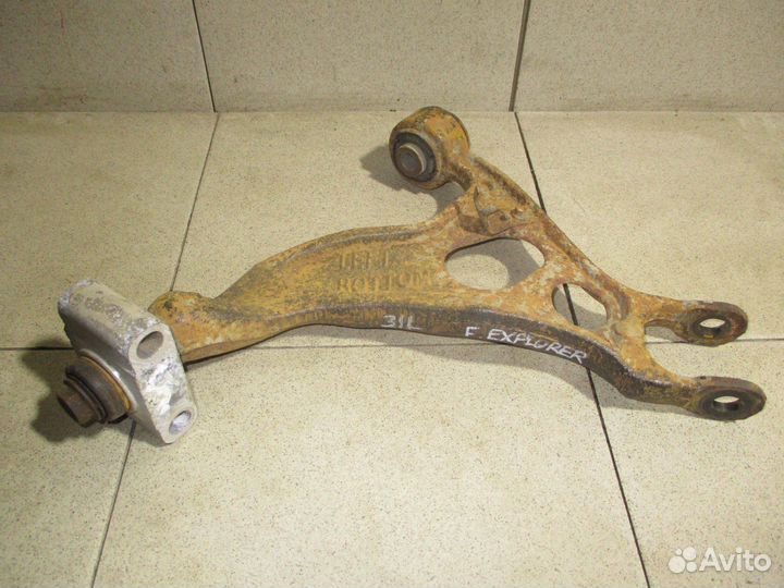 Рычаг задний верхний левый Ford Explorer 5 (U502)