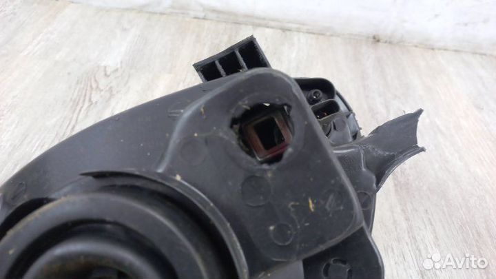 Фара передняя правая Hyundai Accent 3 2007