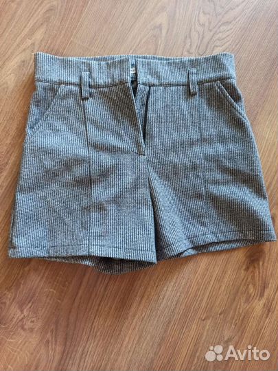 Шорты женские