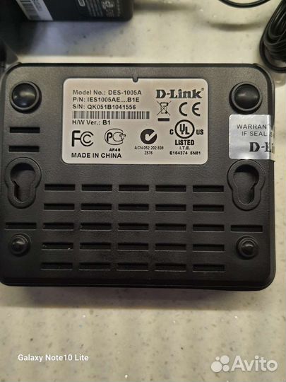 Коммутатор D-link DES-1005A