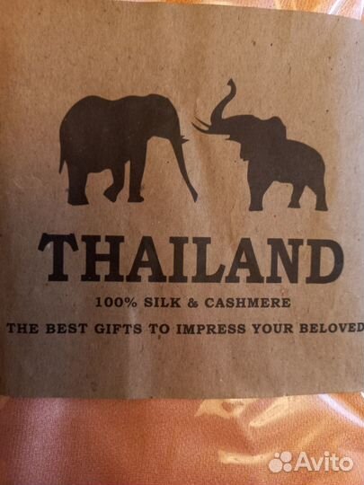 Шарфы и палантины новые