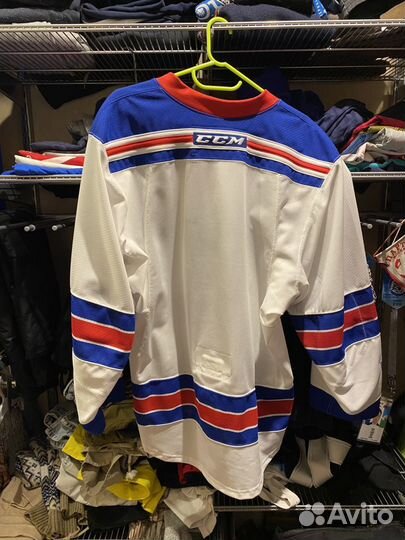 Оригинальные хоккейные свитера