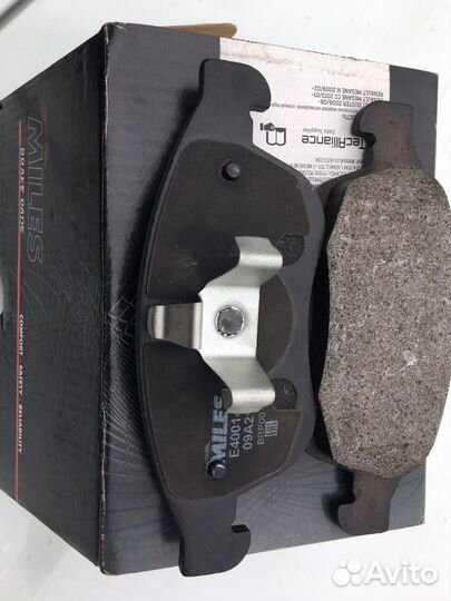 Накладки тормозные на renault