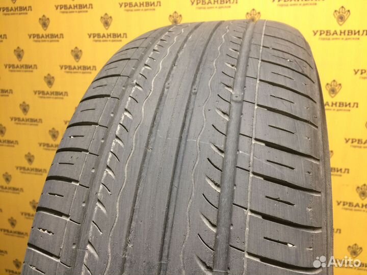 Kumho Solus KH17 215/65 R15 96H
