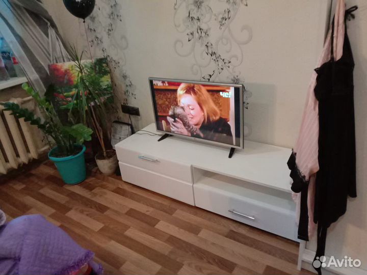 Тумба под тв