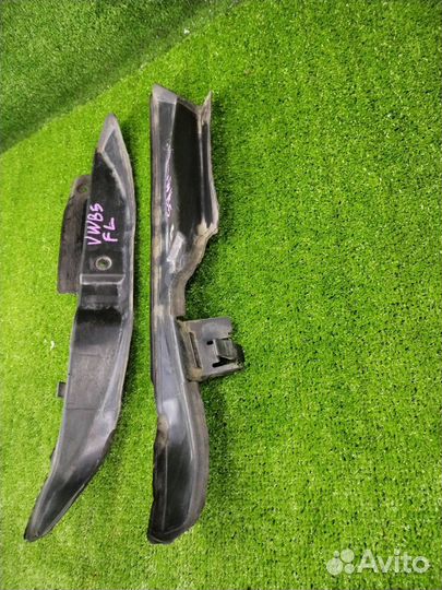 Пыльник крыла передний Volkswagen Passat B5