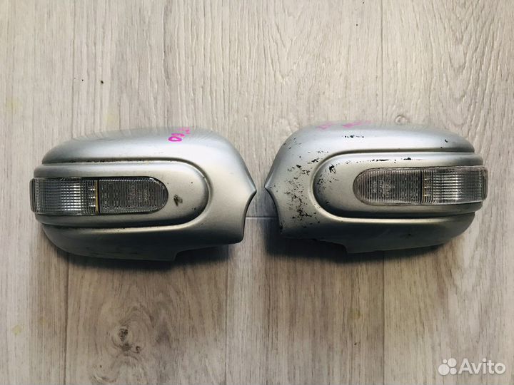 Накладки на зеркала toyota vitz,platz, ist
