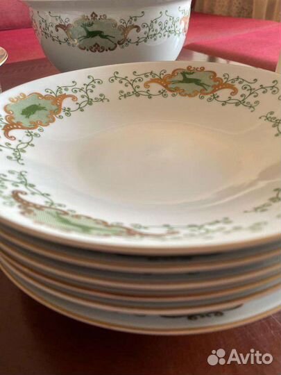 Столовый сервиз 