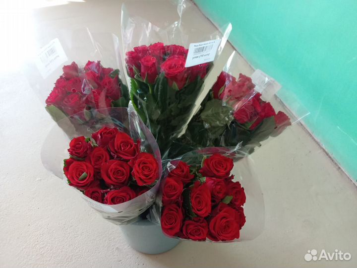 Доставка роз оптом