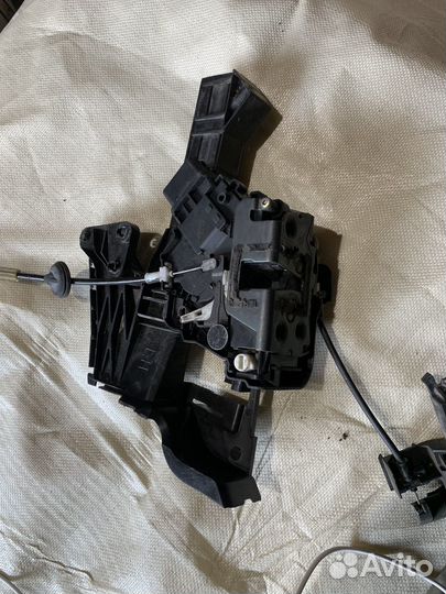 Замок водительской двери ford focus 2