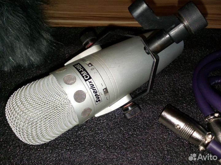 Студийный микрофон Superlux CM-H8E