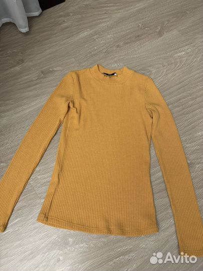 Кофта женская xs uniqlo и mng